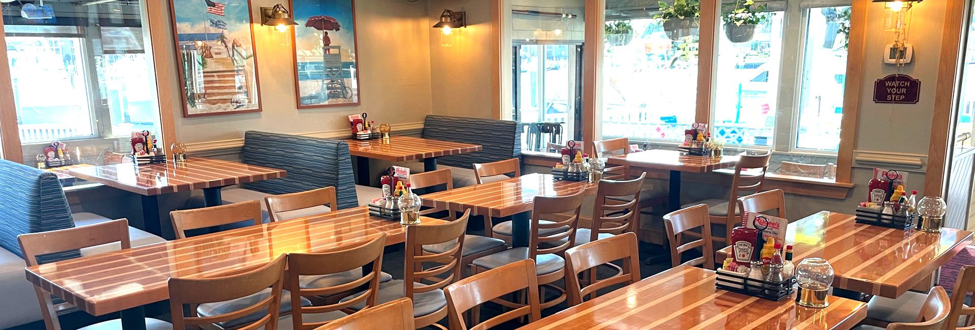 Rudee's restaurant dining view - a fun relaxed setting that all can enjoy